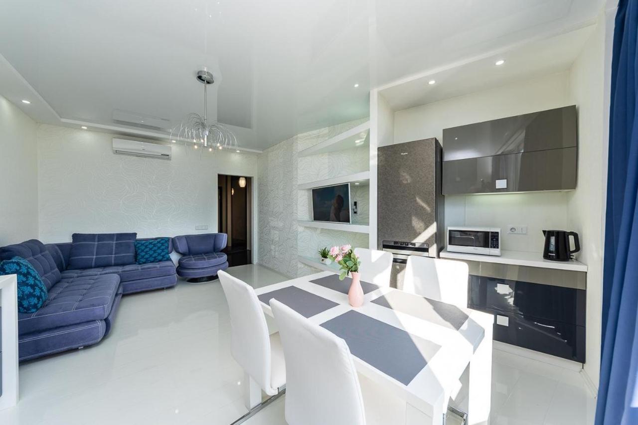 Fashionable Panoramic Apartments Dnieper. Obolon 基輔 外观 照片